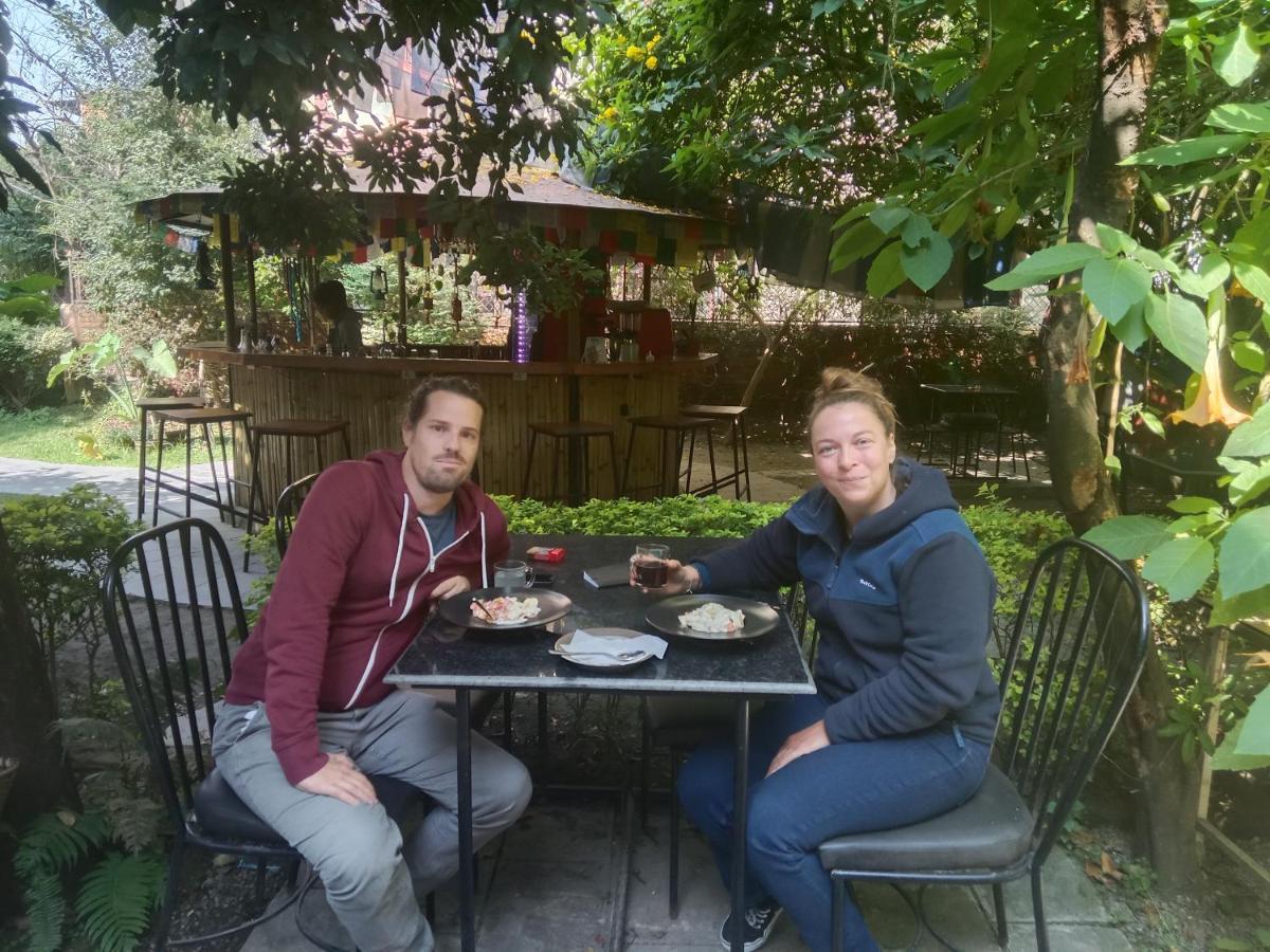 Hotel Lotus Garden Kathmandu Bagian luar foto
